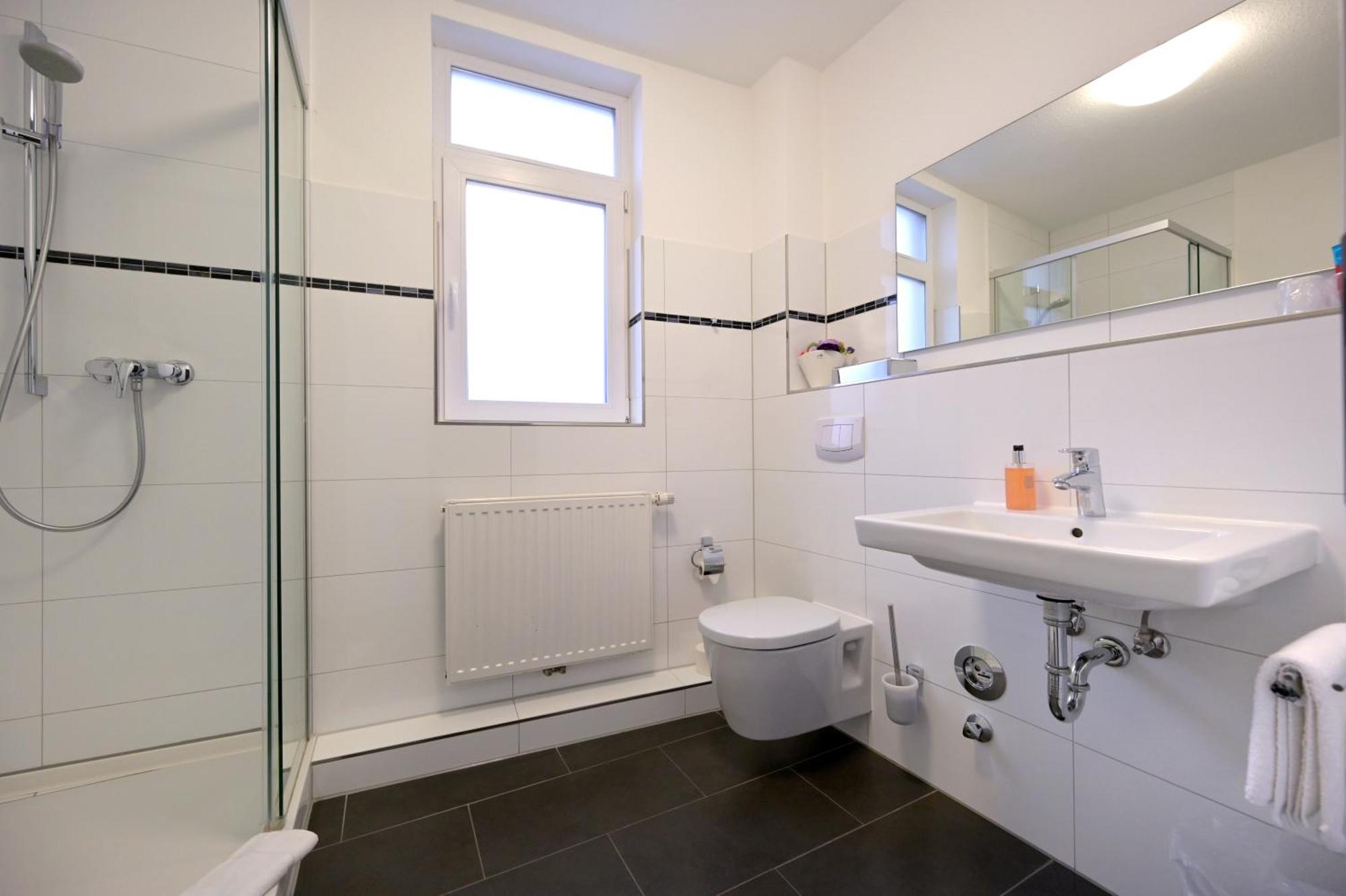 Hotel&living Am Wartturm 3* Speyer