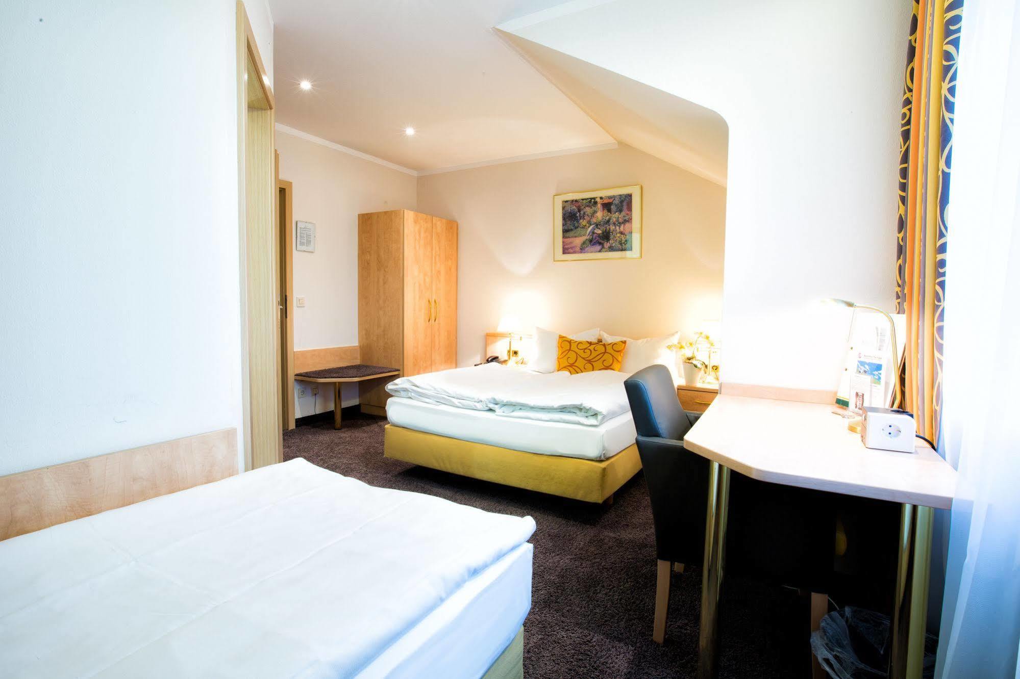Hotel&living Am Wartturm Hotel Speyer